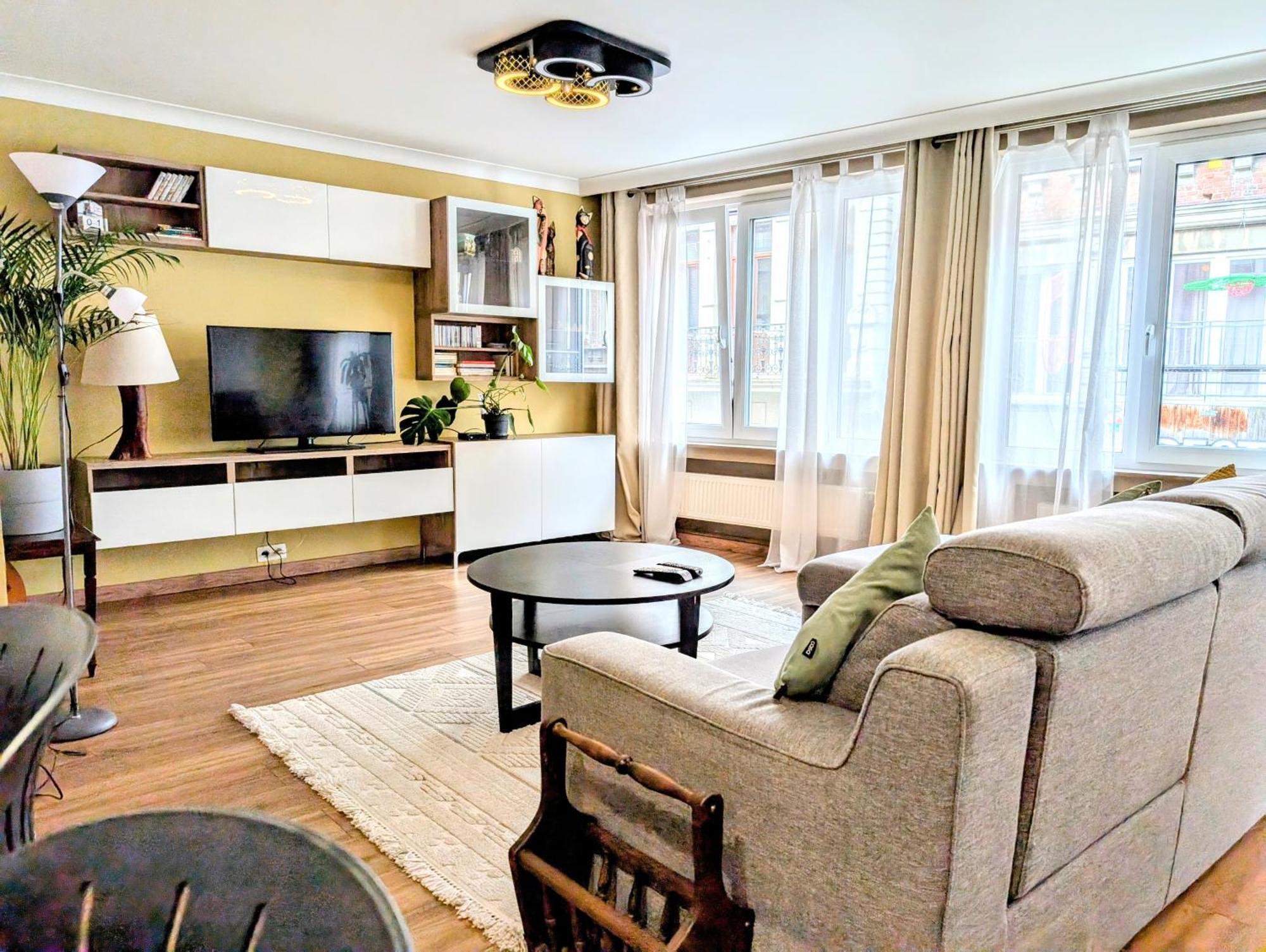 Superbe Appartement Dans Le Centre De Mons - Arivee Autonome Zewnętrze zdjęcie